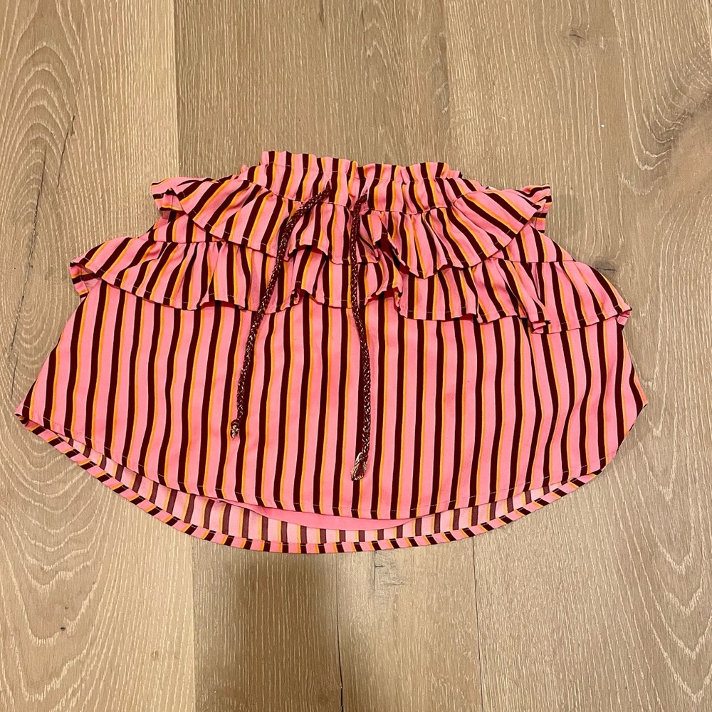 Beautiful striped skirt - great condition
